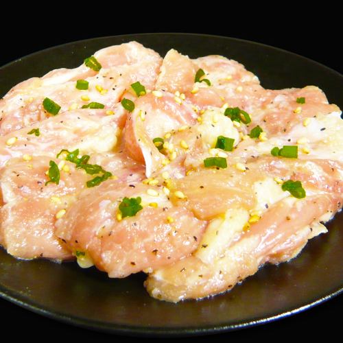 鶏カルビ　(塩・味噌・辛味噌・バジル焼・ゆず胡椒風味)