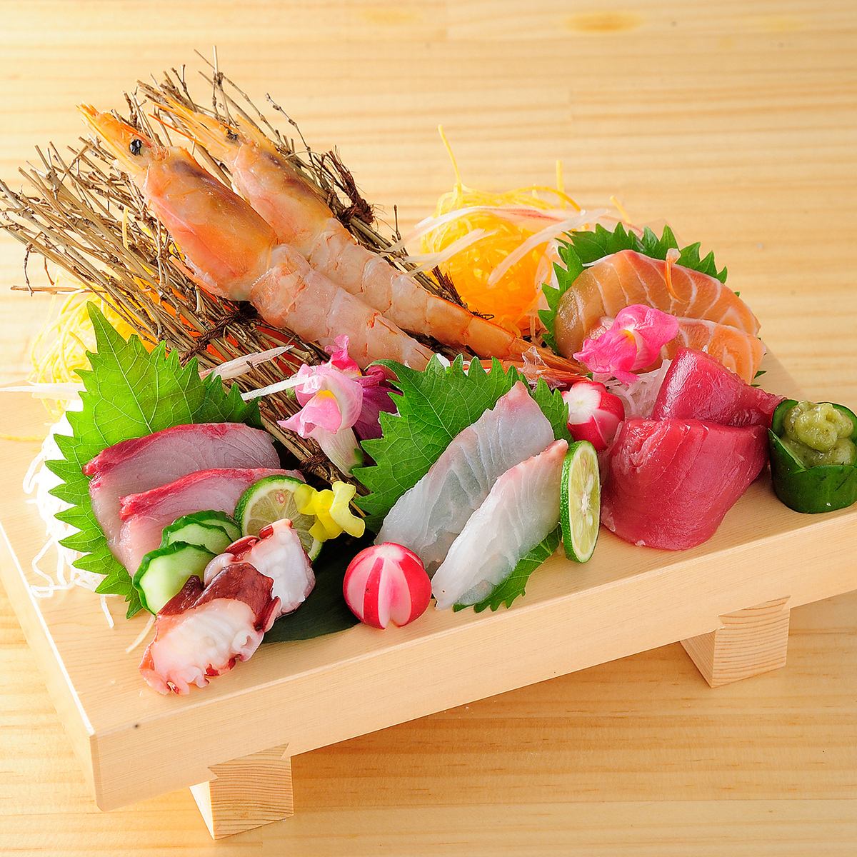 [Instagrammable ◎] Fresh sashimi platters and a wide variety of popular menu items