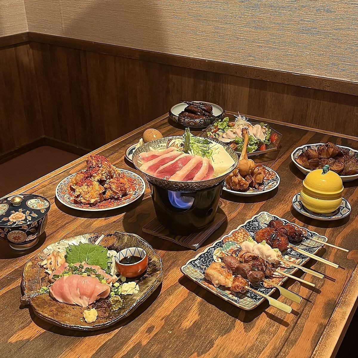 鮮度の高い鶏料理が楽しめる飲み放題付きコースです！