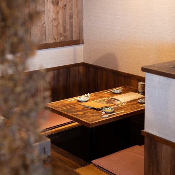 掘りごたつ席・複数の完全個室もあり、最大32名収容が可能です。