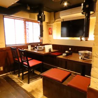 4名様テーブル