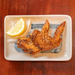Fried chicken wings