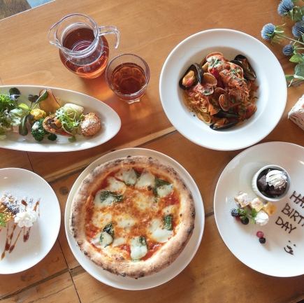 【2人午餐套餐】迷你奶酪火锅或迷你bagna cauda等共6道菜⇒2400日元*2人~