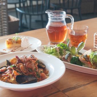 【B Lunch】お好きなピッツァ1品orお好きなパスタ1品&ランチサラダ付全3品⇒1880円