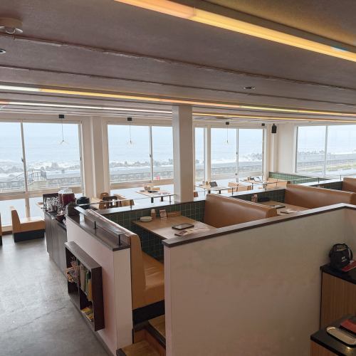 海を一望できる!海岸線沿いのイタリアンレストラン☆