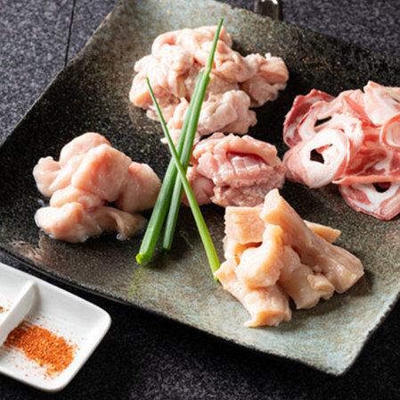 内臓肉5種盛り合せ