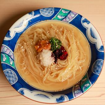 名物さっぱり梅しそ冷麺