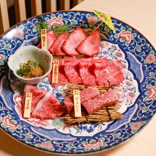 高級器の数々で視覚も楽しむ