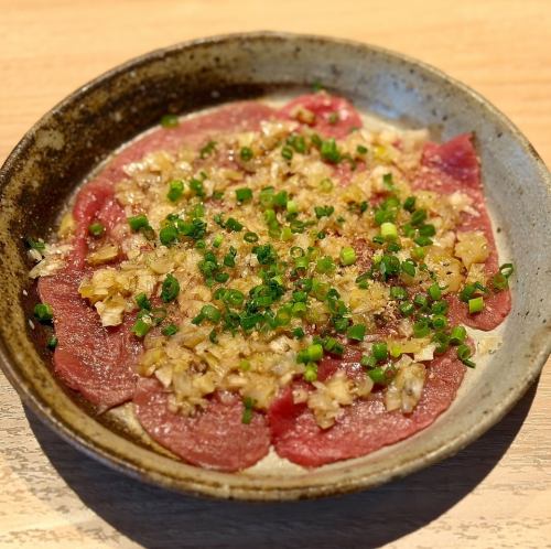 ネギまみれタン刺し