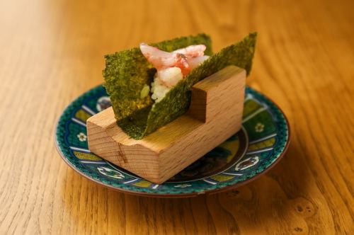 甘海老酒盗/かに蟹味噌/鯖の棒寿司　各