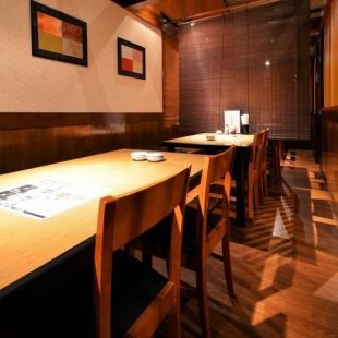 【Table seat】 2 tables for 6 people