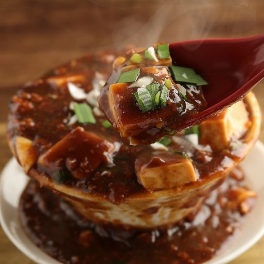 当店人気の「こぼし麻婆豆腐」は是非一度食べて頂きたい名品です！種類豊富な単品料理をお楽しみ下さい