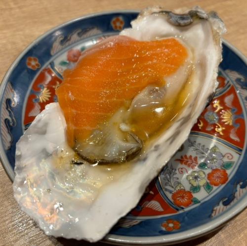 生牡蠣と生サーモン 牡蠣ぱっちょ