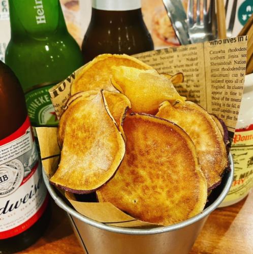 さつまいもチップス