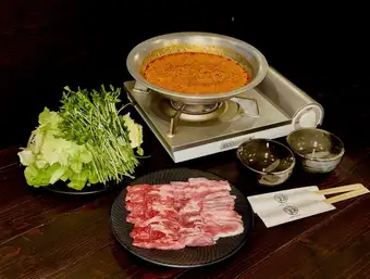 飲放1.5時間付【ジンギスカン＋豆乳麻辣ラム鍋コース】
