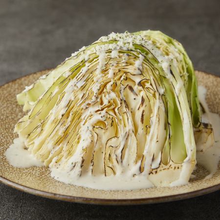 焼きキャベツのシーザーステーキ
