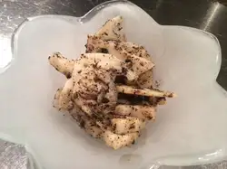 加賀レンコンの胡麻和え（かがれんこんのごまあえ）