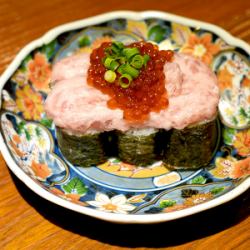 Fatty tuna and salmon roe sushi