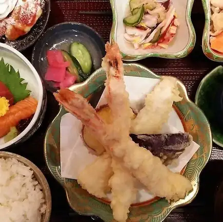 【お昼限定】昼宴会コース3300円(税込)生ビールOKの120分飲み放題つき
