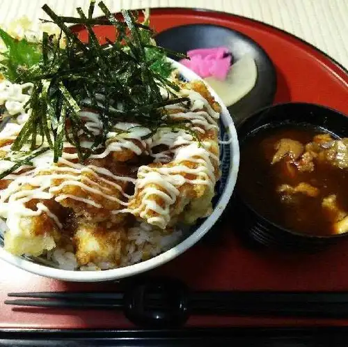 照燒蛋黃醬雞肉天婦羅飯