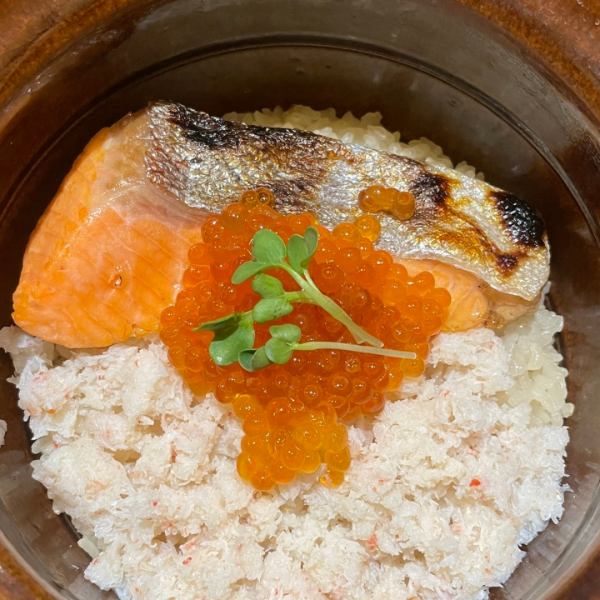 土鍋ご飯は、京の米老舗「八代目儀兵衛」を使用！「トロ鯖の土鍋ご飯」や「北海土鍋ご飯」