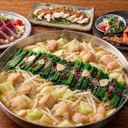 ≪2-hour all-you-can-drink included≫ A quick and easy party! "Special Motsunabe Course 5,000 yen" Includes seasonal sashimi, steamed chicken, and noodles to finish.