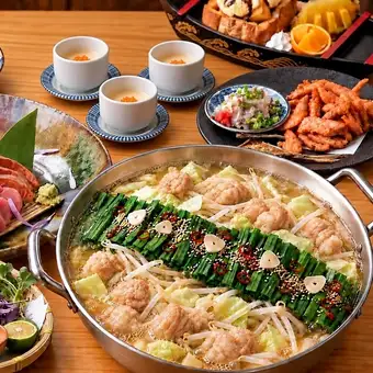 ≪2時間飲み放題付≫豪華！「忘年会7,000円コース」特製もつ鍋、フグの唐揚げ、ポテサラなど