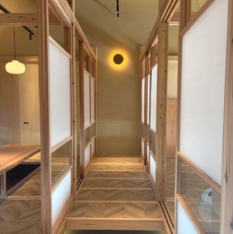 【멀리 개인실동 작은 상자 이토요시】2026년 2월 11일 NEW OPEN♪개인실동에는 5방 있습니다.테이블 연결 가능한 개인실을 만들 수 있습니다.2 명 ~ 37 명까지 좋아하는 인원수로 즐기세요 천천히 즐기세요