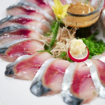 Kinka mackerel sashimi (made by Hakata sesame mackerel)