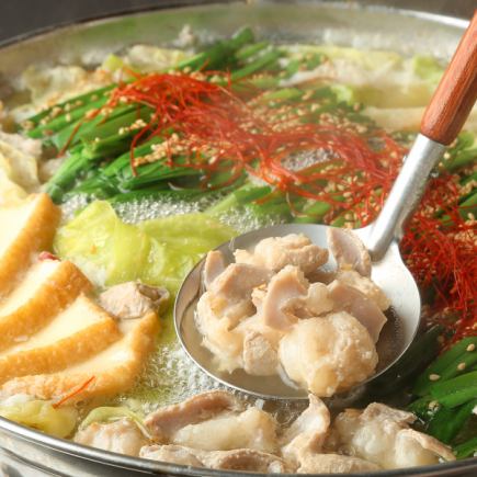 宴会・飲み会に◎もつ鍋、お造り3種、揚げ物など全8品【もつ鍋コース】600種2時間飲み放題付き