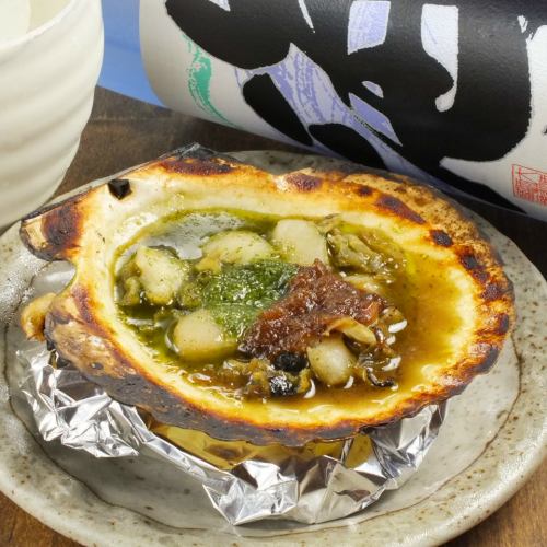 殻付きホタテの炭焼き