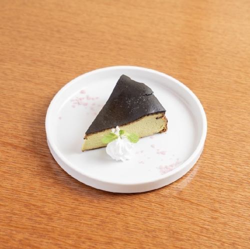 グルテンフリー 抹茶のバスクチーズケーキ 