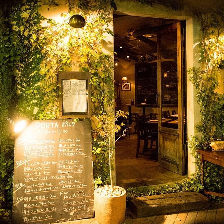 立川駅の喧騒から少し外れた、知る人ぞ知る隠れ家ビストロバル♪