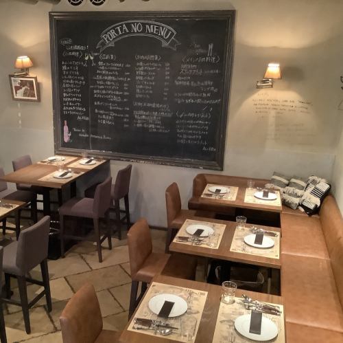 着席時31名様、立食時35名様までご利用可能。ビストロバルポルタを丸ごと貸切にして、賑やかなご宴会はいかがでしょうか♪立川駅近という好立地も魅力です★