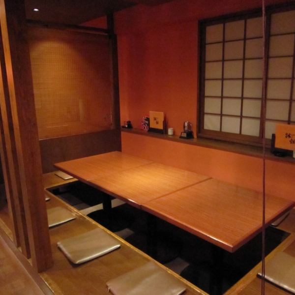 The tatami room can be freely rearranged to accommodate a variety of people !! Maximum banquet for 30 people OK !!