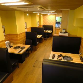 6名の掘りごたつ席となります。