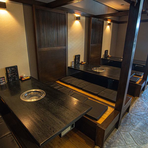 [For family use and banquets!] We have 3 semi-private rooms! Because they are semi-private rooms, you can enjoy delicious yakiniku in a private space! We can accommodate even a large number of people ◎ We also have a group course with all-you-can-drink, so please come to our restaurant for various banquets!