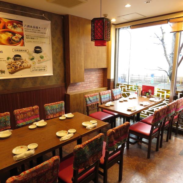 Please relax in a spacious and exotic space.Yunnan traditional food is healthy, nutritious, and has a wide variety of menus that are kind to the body. ★ It is also popular with women, so it is also a great place for girls-only gatherings!