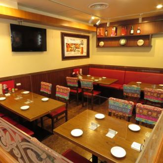 [Table seats] The interior is full of exoticism.Please enjoy our proud Yunnan traditional cuisine that is conscious of the authentic Chinese taste ◎