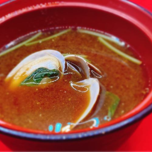 <Soup> Egg and red miso soup / Clam and red miso soup