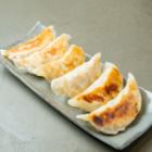 Fried dumplings (6 pieces)