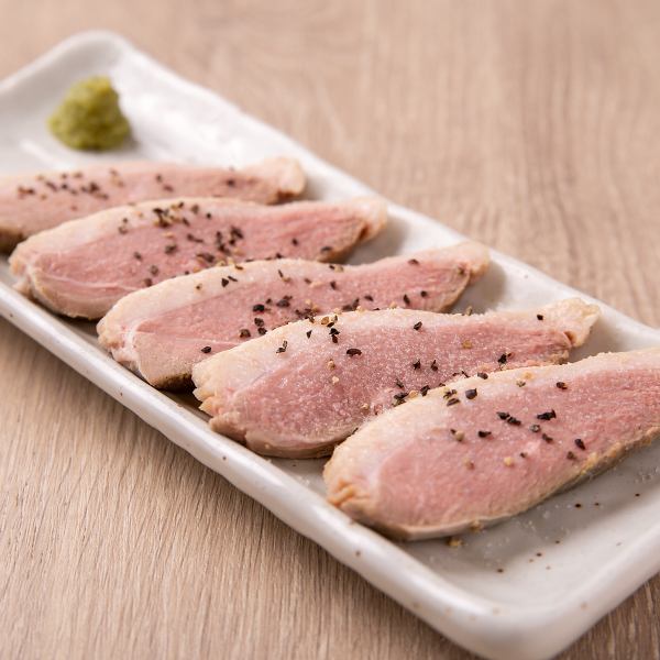低温調理でじっくり仕上げた「レバー」「鴨肉」