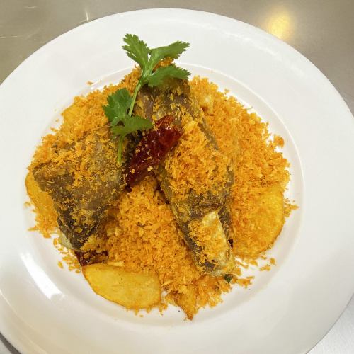 ゴビ砂漠スペアリブ　【中皿】