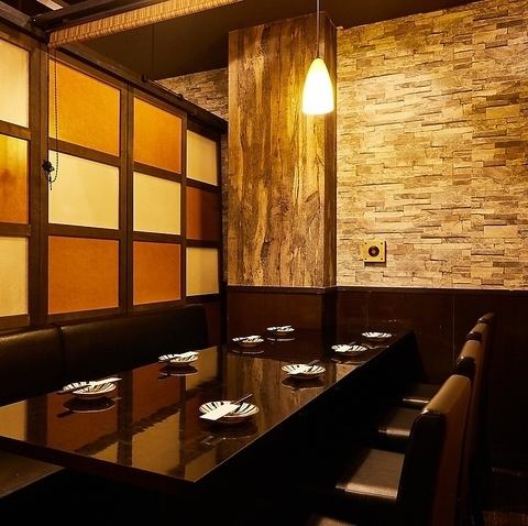 お客様の人数に合わせたお席をご用意させていただきます♪