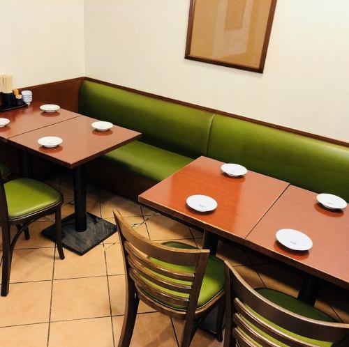 [Table seats] Table seats that can be connected and used are recommended for small and medium-sized banquets! We offer a variety of super-value all-you-can-eat-and-drink courses.
