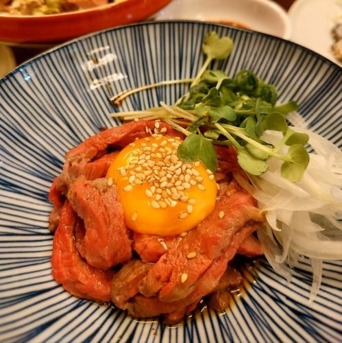 红肉和牛生鱼片