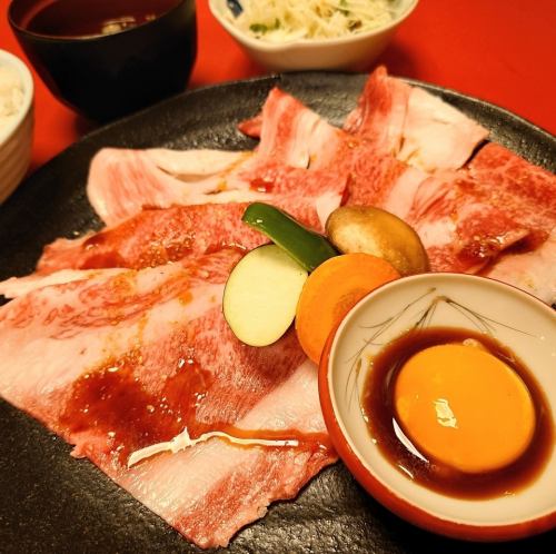 月见和牛薄切排骨午餐