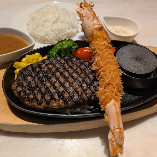 本店招牌菜！鲜嫩多汁的“炸虾王汉堡”，让人欲罢不能