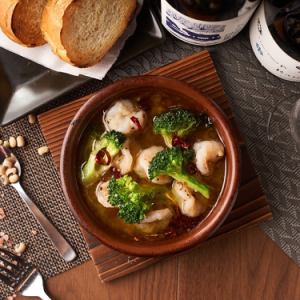 Ajillo bucket included (shrimp/vegetables/mix)