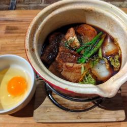 Braised pork and vegetables sukiyaki style